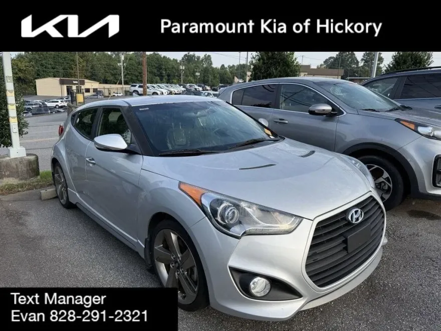 2013 Hyundai Veloster Turbo photo 1