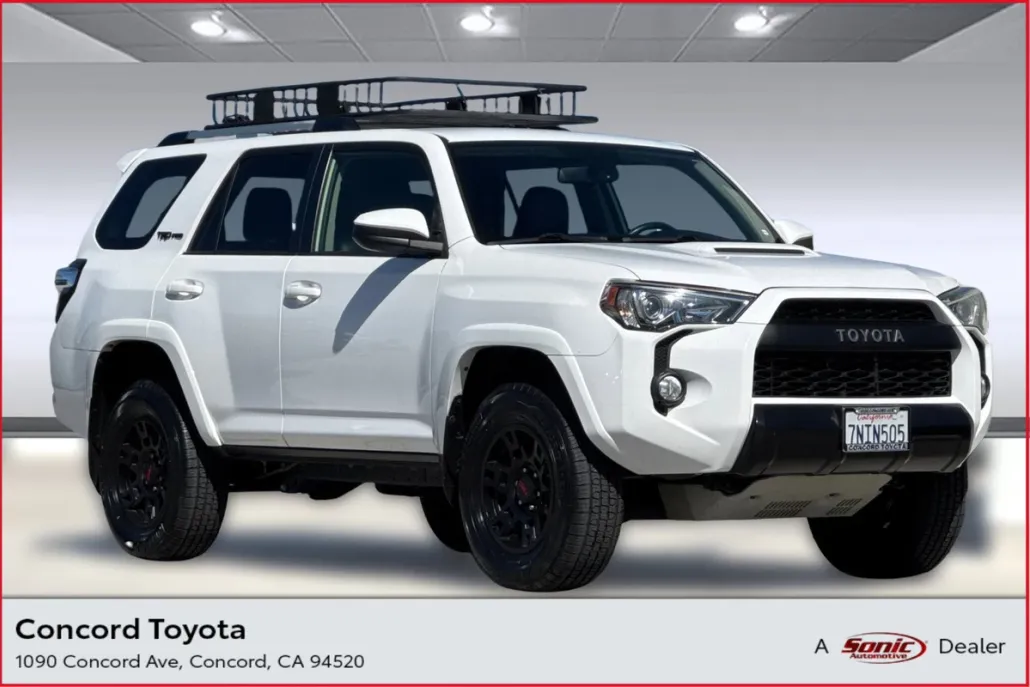 2016 Toyota 4Runner TRD Pro photo 1