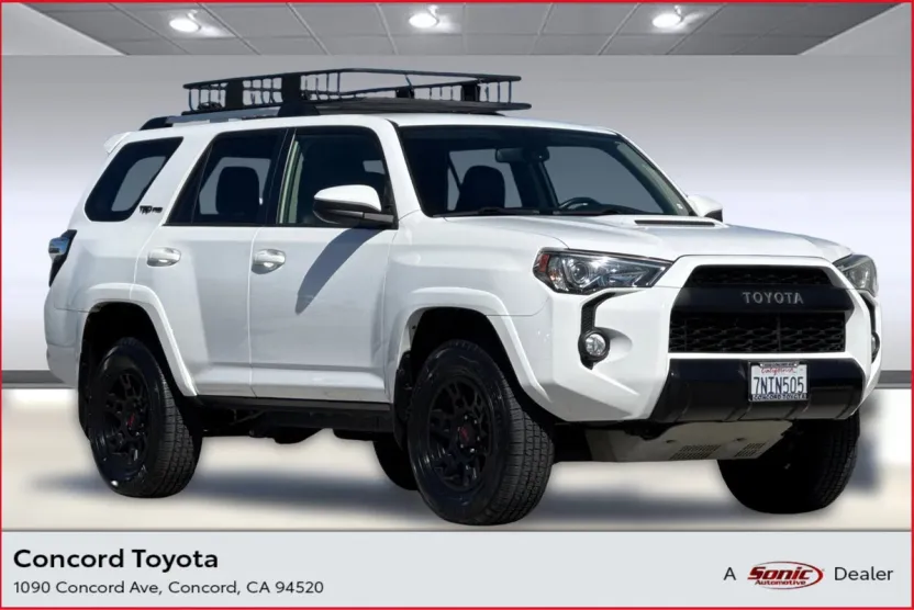 2016 Toyota 4Runner TRD Pro photo 1