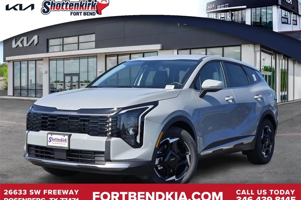 2026 Kia Sportage EX photo 1