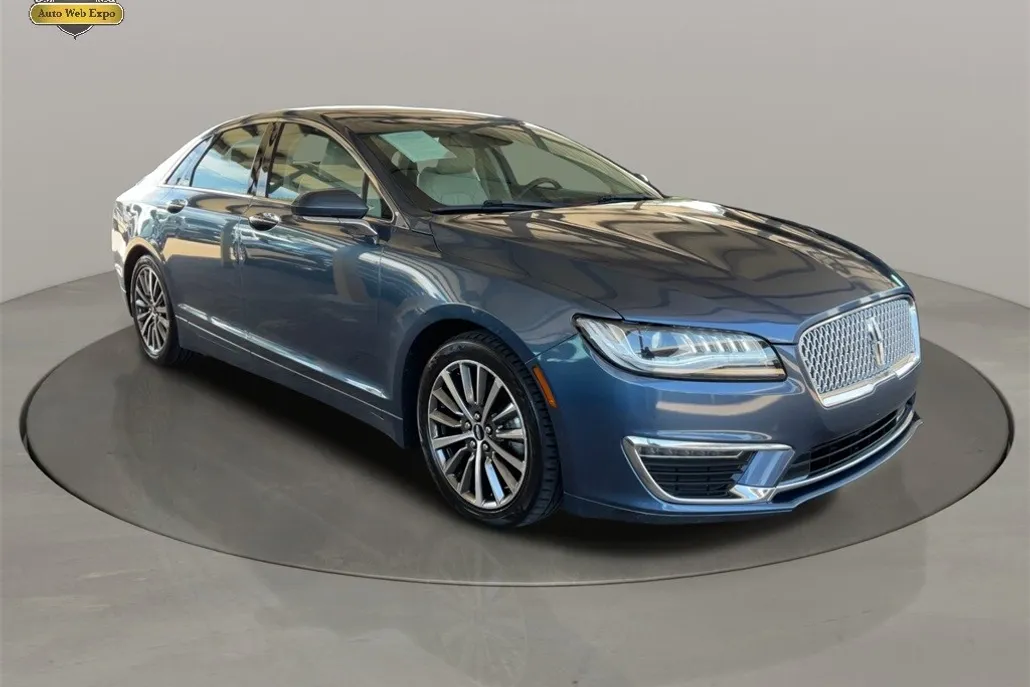 2019 Lincoln MKZ Hybrid Reserve photo 1