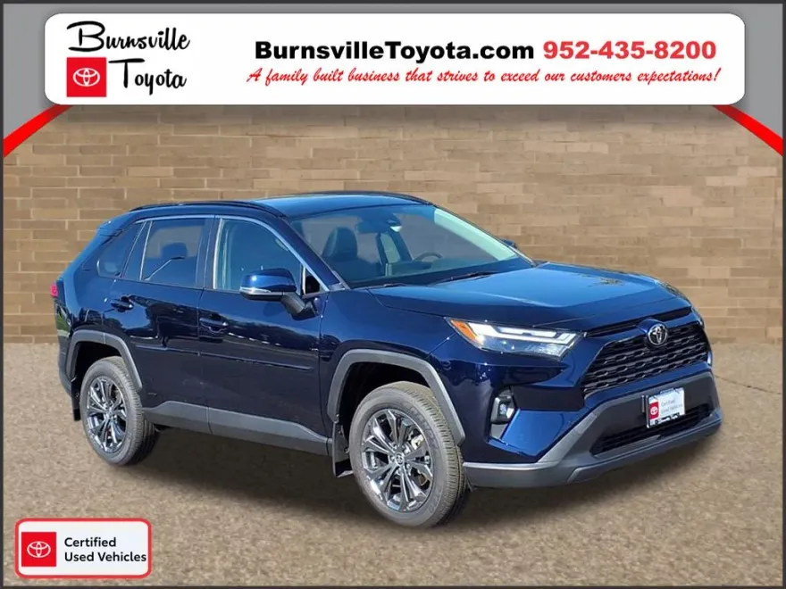 2025 Toyota RAV4 Hybrid XLE Premium photo 1