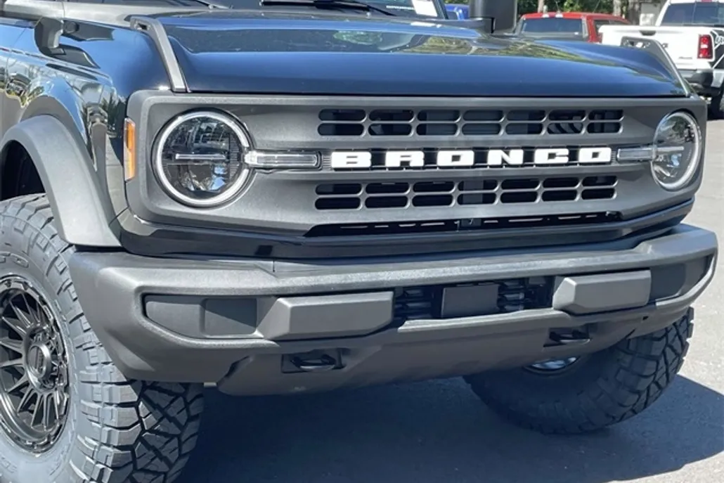 2025 Ford Bronco Big Bend photo 1