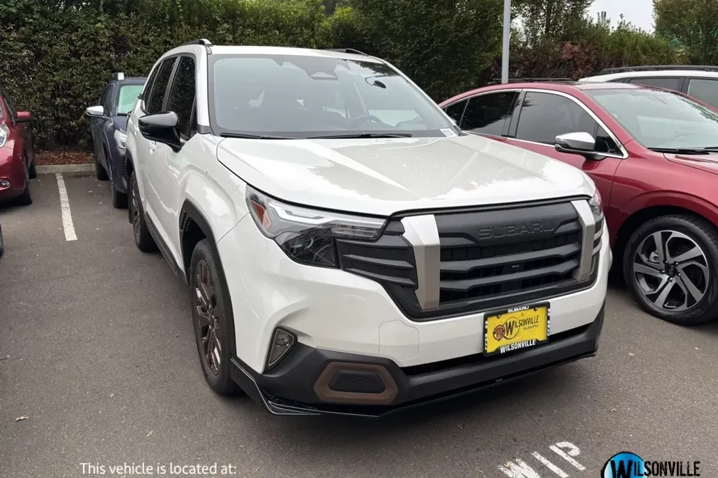 2025 Subaru Forester Sport Base photo 1