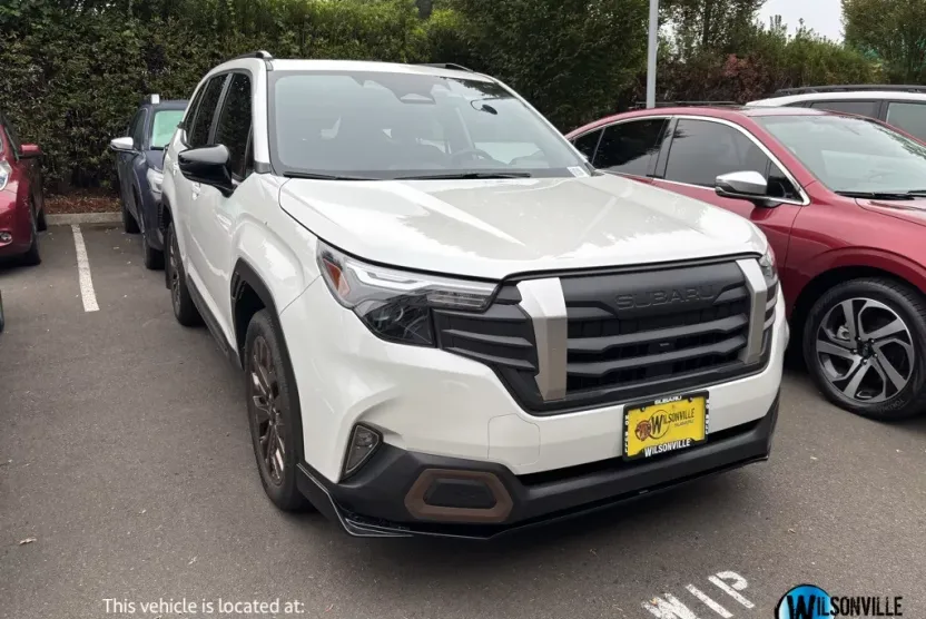 2025 Subaru Forester Sport Base photo 1
