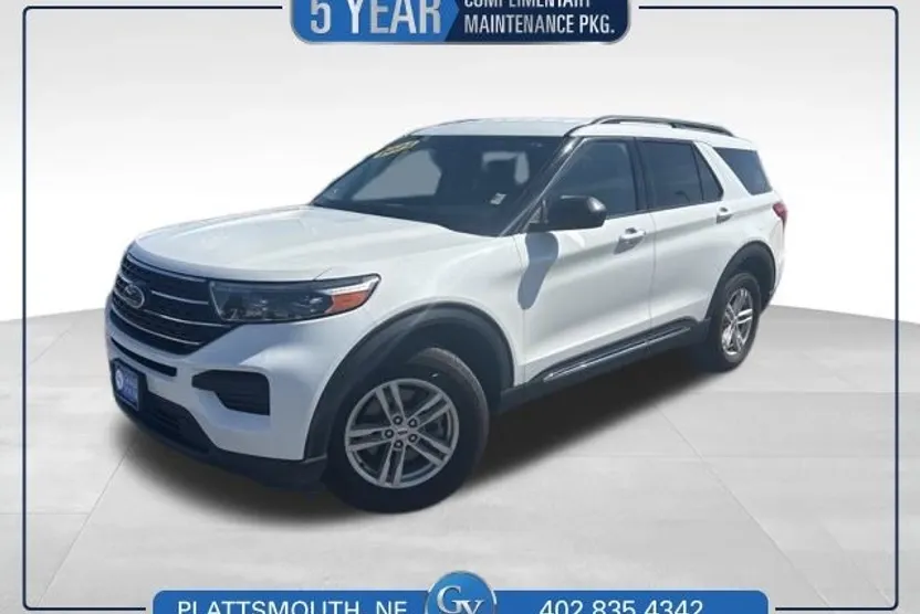 2022 Ford Explorer XLT photo 1