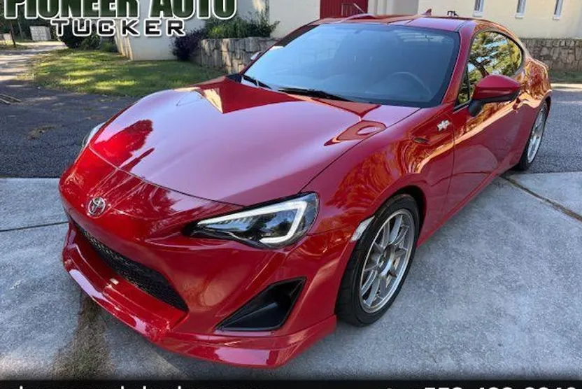 2013 Scion FR-S photo 1
