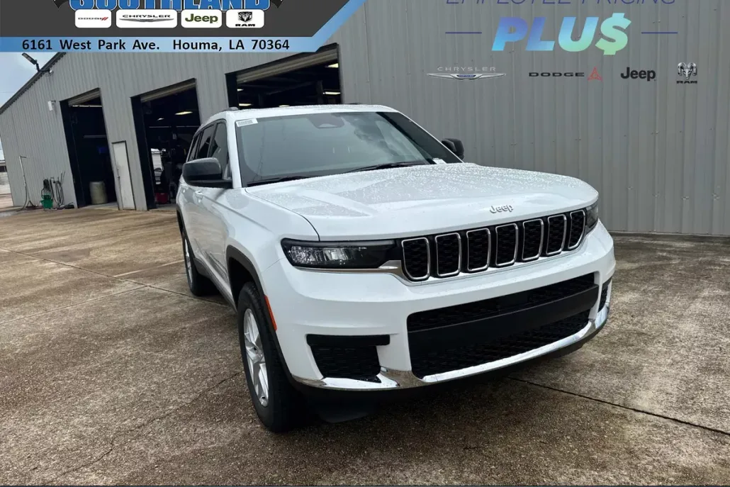 2025 Jeep Grand Cherokee Laredo X photo 1