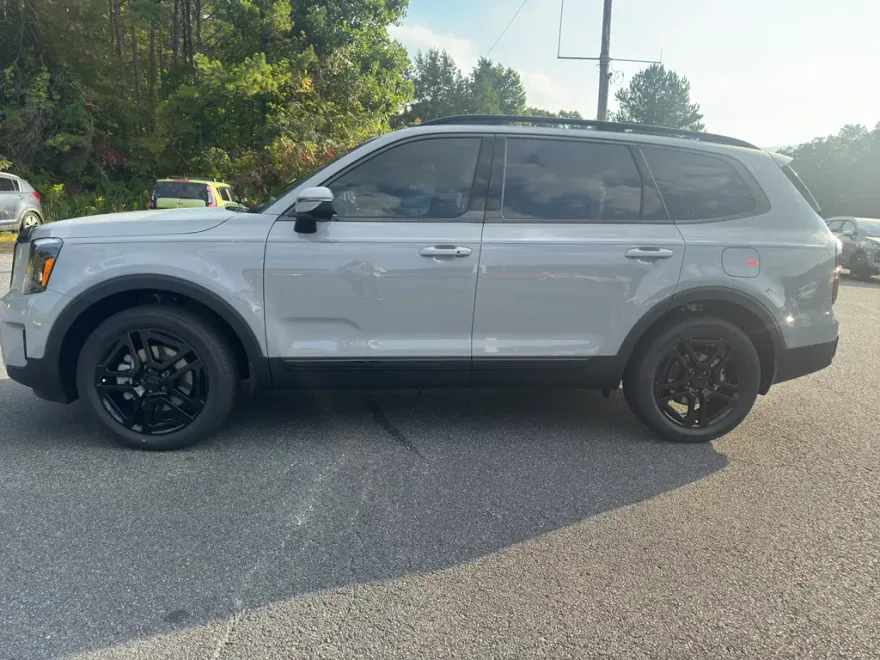 2025 Kia Telluride X-Line EX X-Pro photo 1