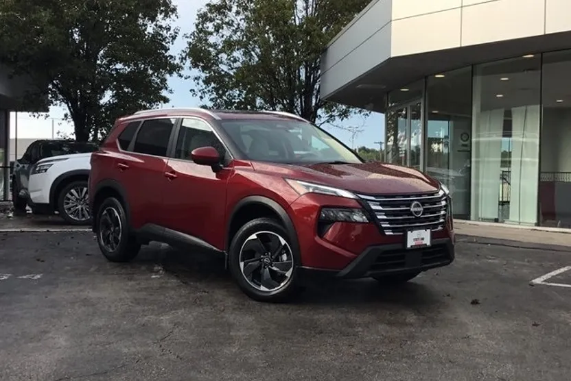 2024 Nissan Rogue SV photo 1