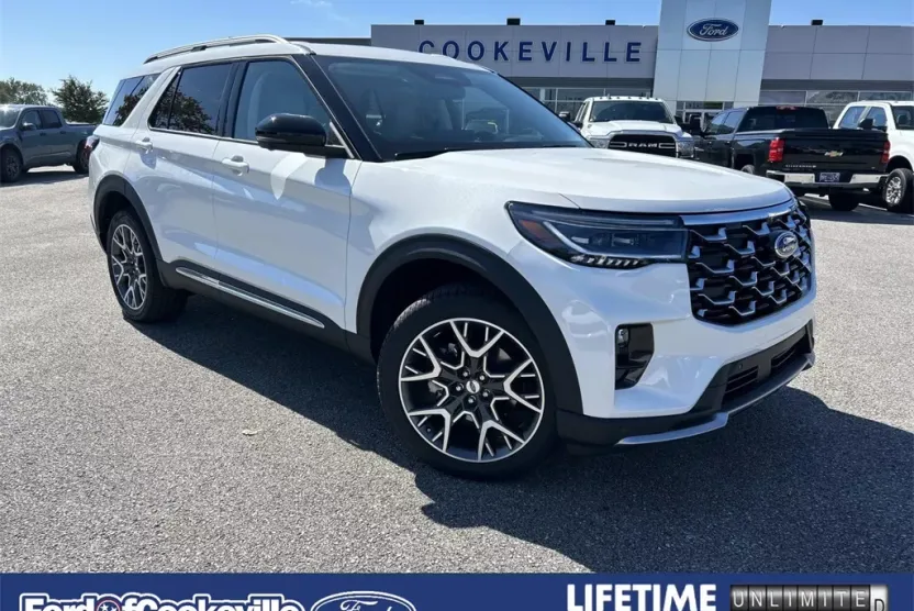 2025 Ford Explorer Platinum photo 1