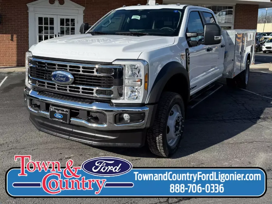 2025 Ford F-550 XL photo 1