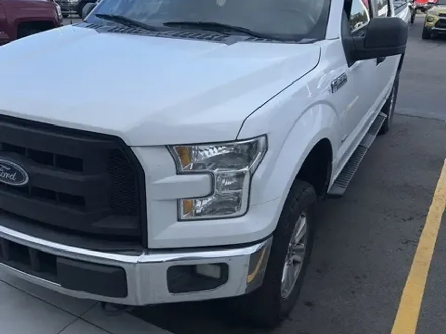 2017 Ford F-150 XL photo 1