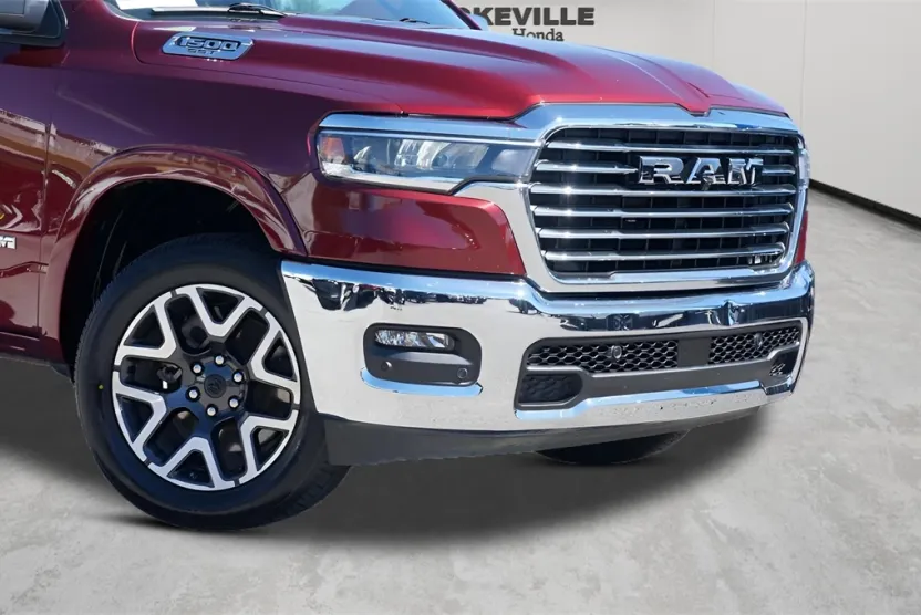 2025 Ram 1500 Laramie photo 1