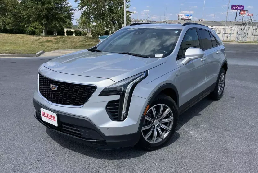 2020 Cadillac XT4 Sport photo 1
