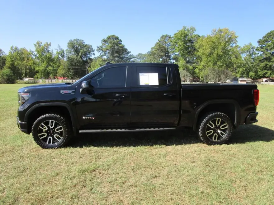 2023 Gmc Sierra 1500 AT4 photo 1