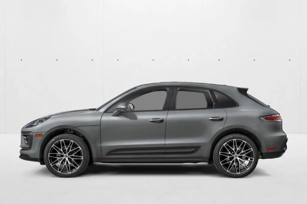 2026 Porsche Macan T photo 1