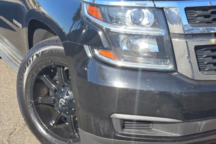 2015 Chevrolet Tahoe LT photo 1