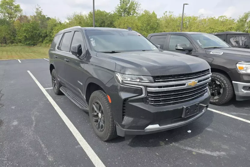2021 Chevrolet Tahoe LT photo 1