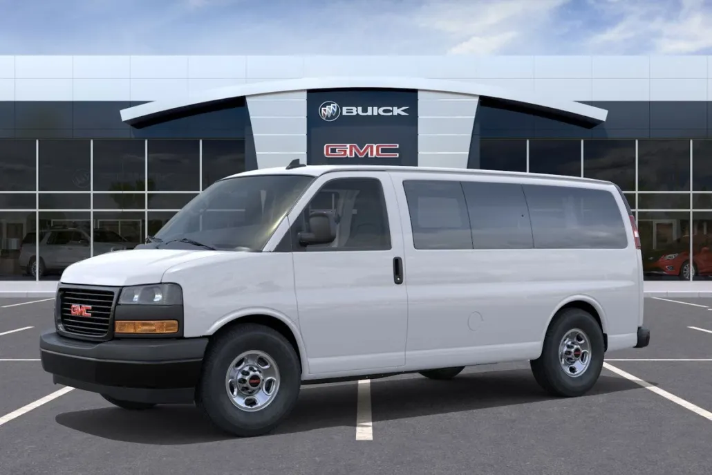 2025 Gmc Savana Passenger 2500 LS photo 1