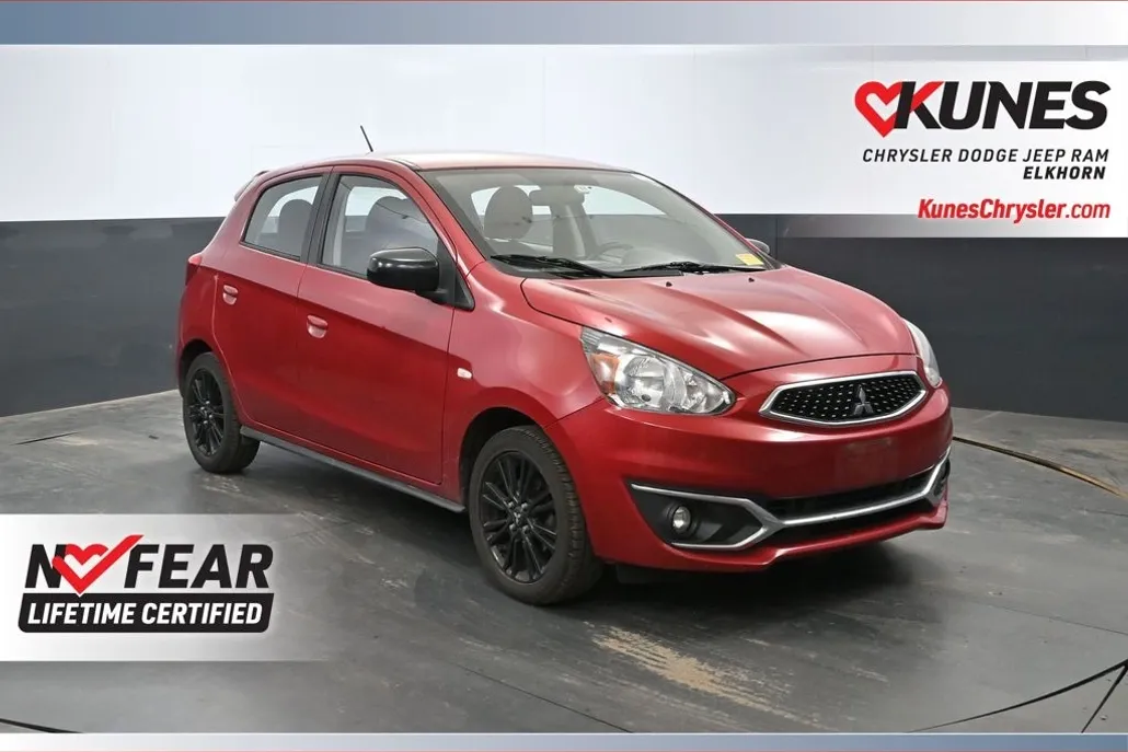 2019 Mitsubishi Mirage LE photo 1