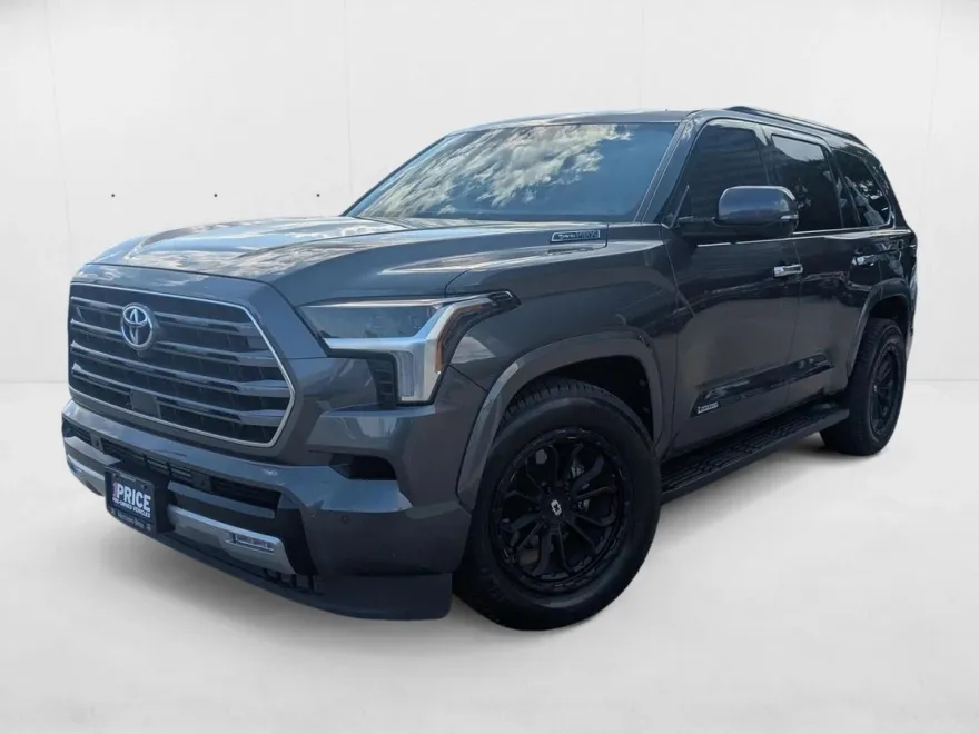 2023 Toyota Sequoia Limited photo 1