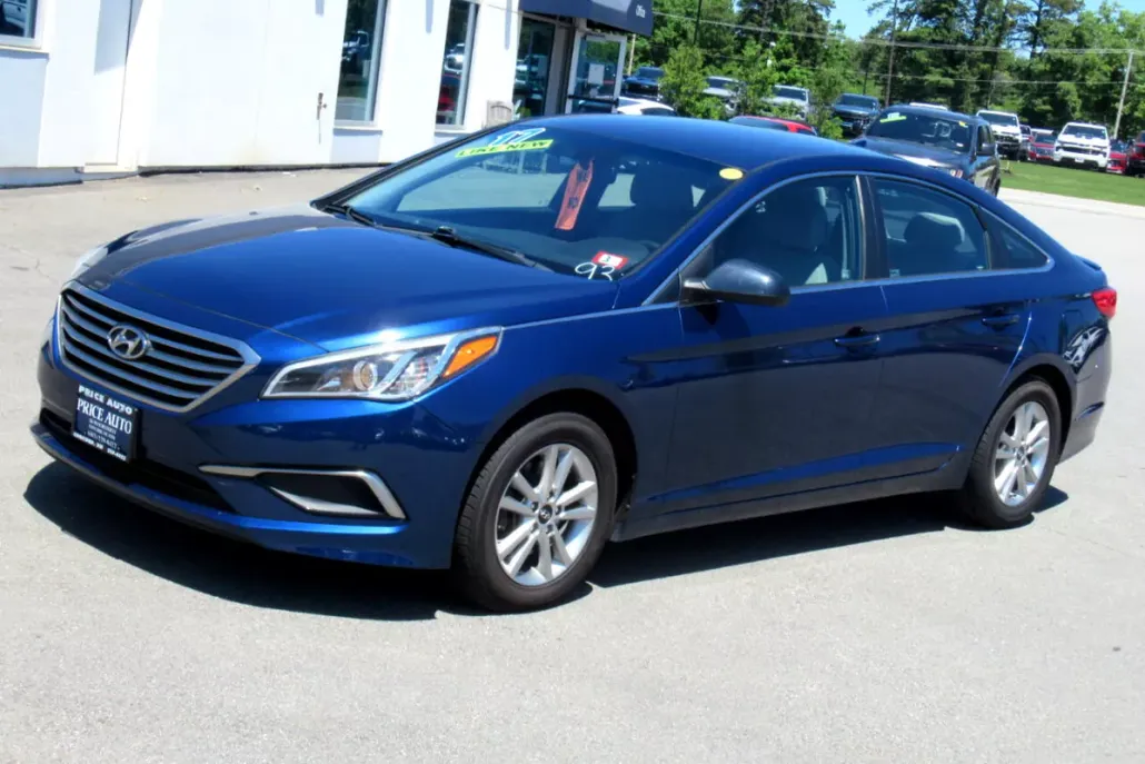 2017 Hyundai Sonata SE photo 1