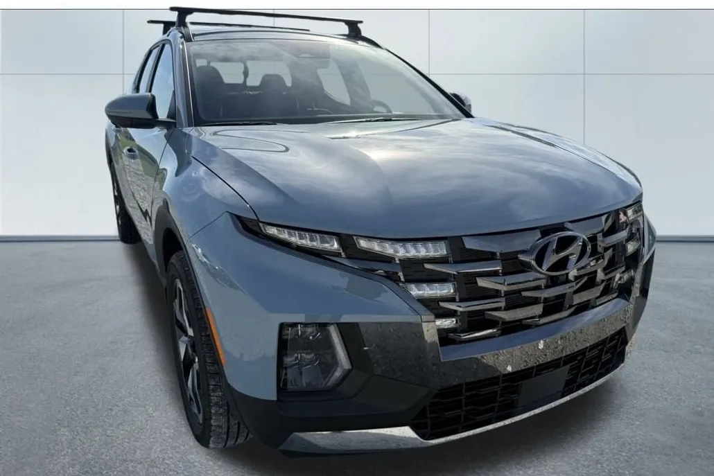 2024 Hyundai Santa Cruz Limited photo 1