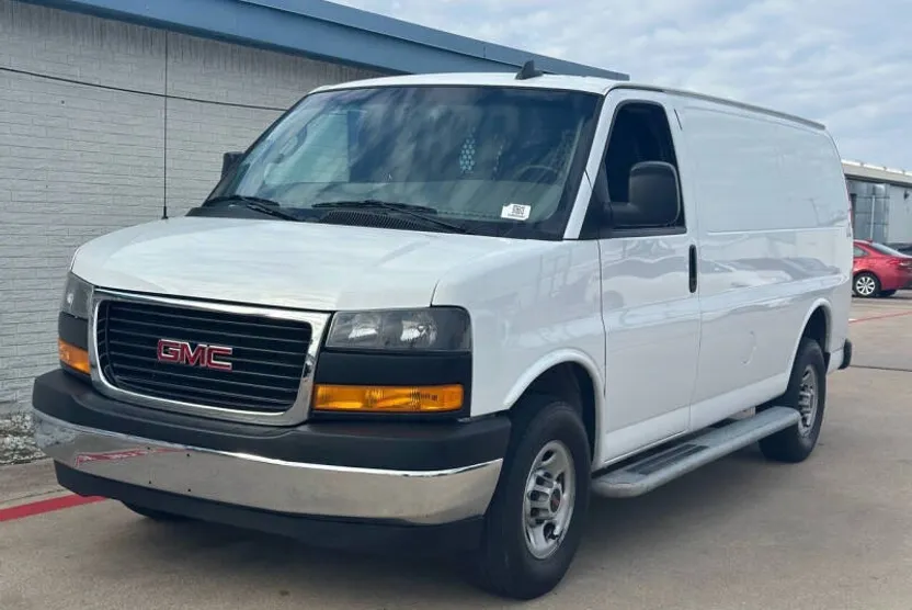 2022 Gmc Savana 2500 Cargo photo 1