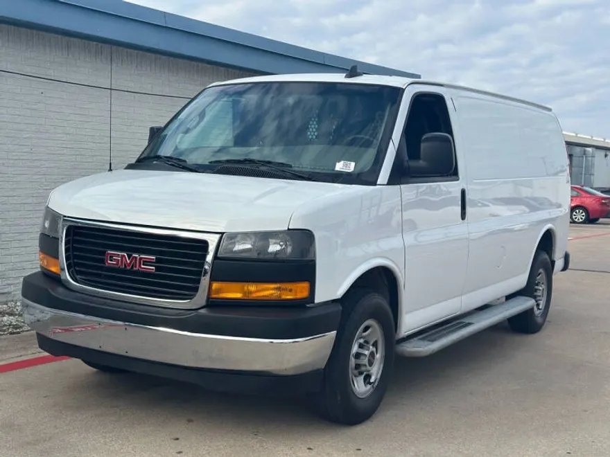 2022 Gmc Savana 2500 Cargo photo 1