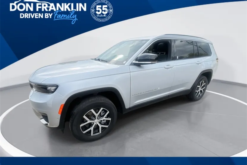 2024 Jeep Grand Cherokee Limited photo 1