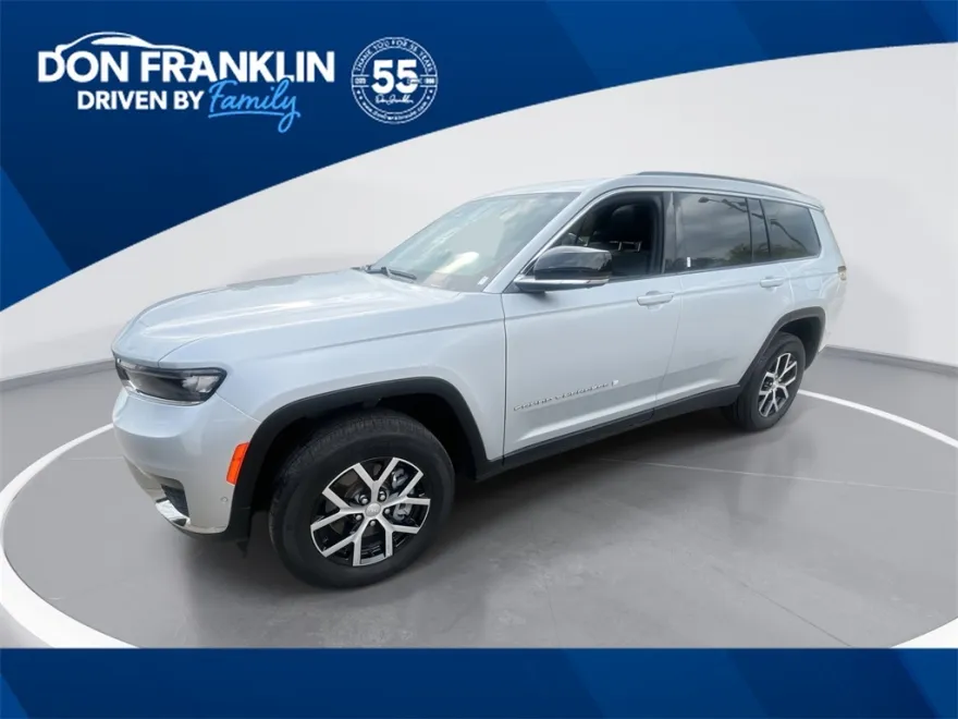 2024 Jeep Grand Cherokee Limited photo 1