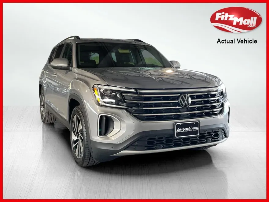 2024 Volkswagen Atlas SE Technology photo 1