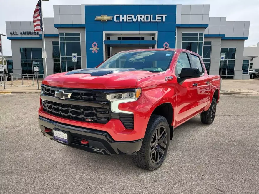 2023 Chevrolet Silverado 1500 LT Trail Boss photo 1