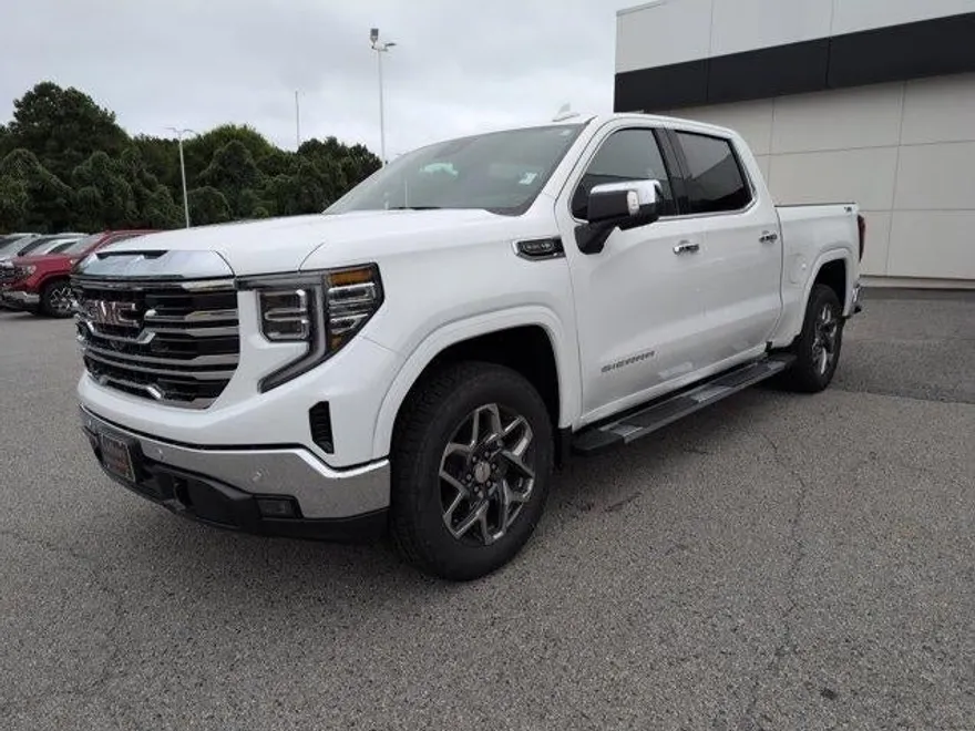2026 Gmc Sierra 1500 SLT photo 1