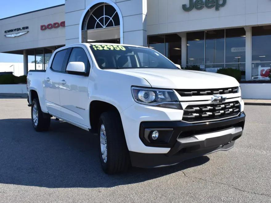 2022 Chevrolet Colorado LT photo 1