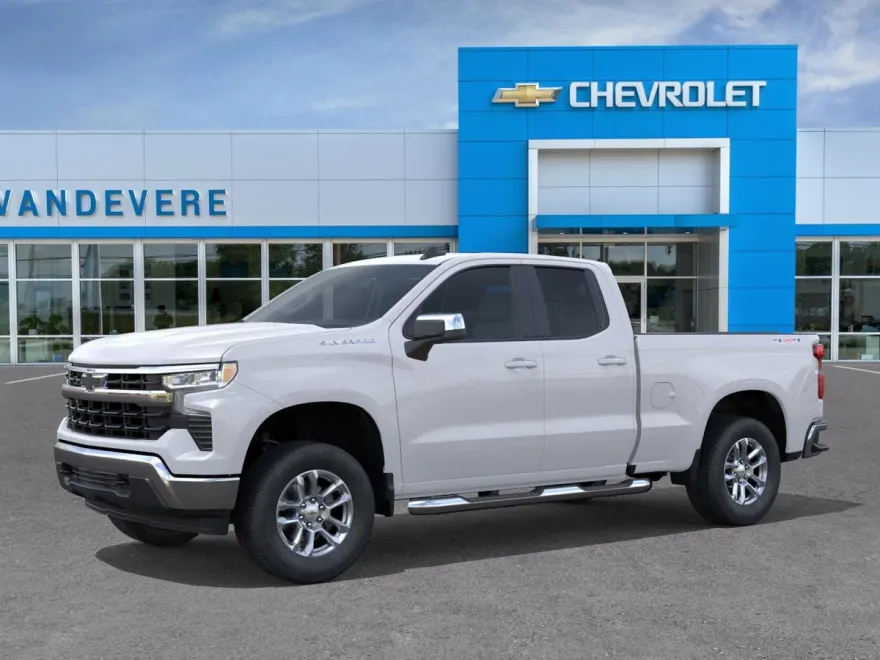 2025 Chevrolet Silverado 1500 LT photo 1