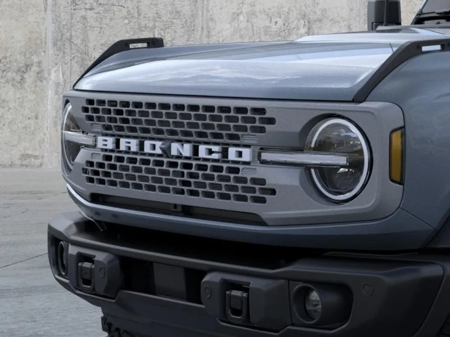 2025 Ford Bronco Badlands photo 17