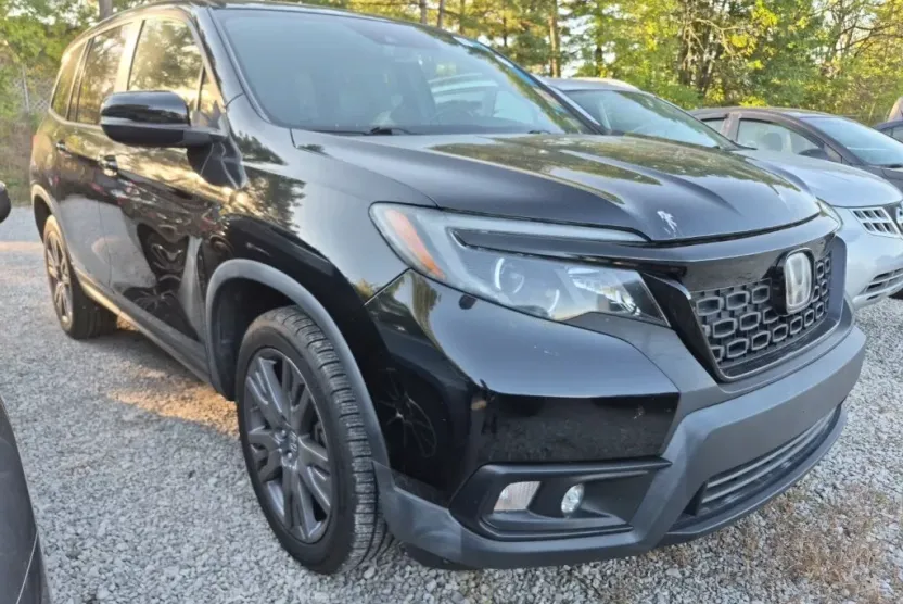 2017 Honda Pilot Touring photo 1