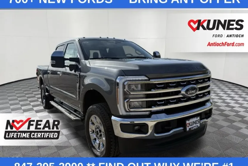 2026 Ford F-250 Lariat photo 1