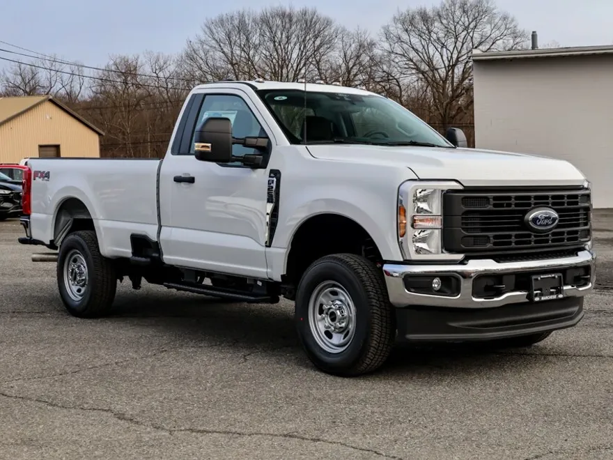 2025 Ford F-250 XL photo 1