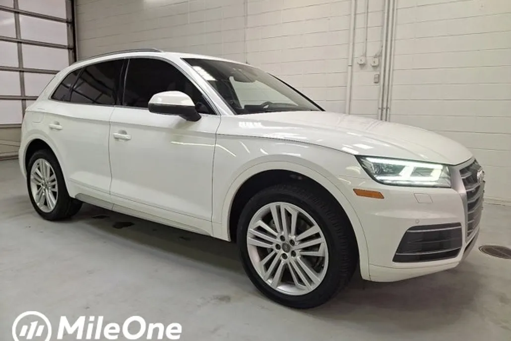 2018 Audi Q5 Premium Plus photo 1