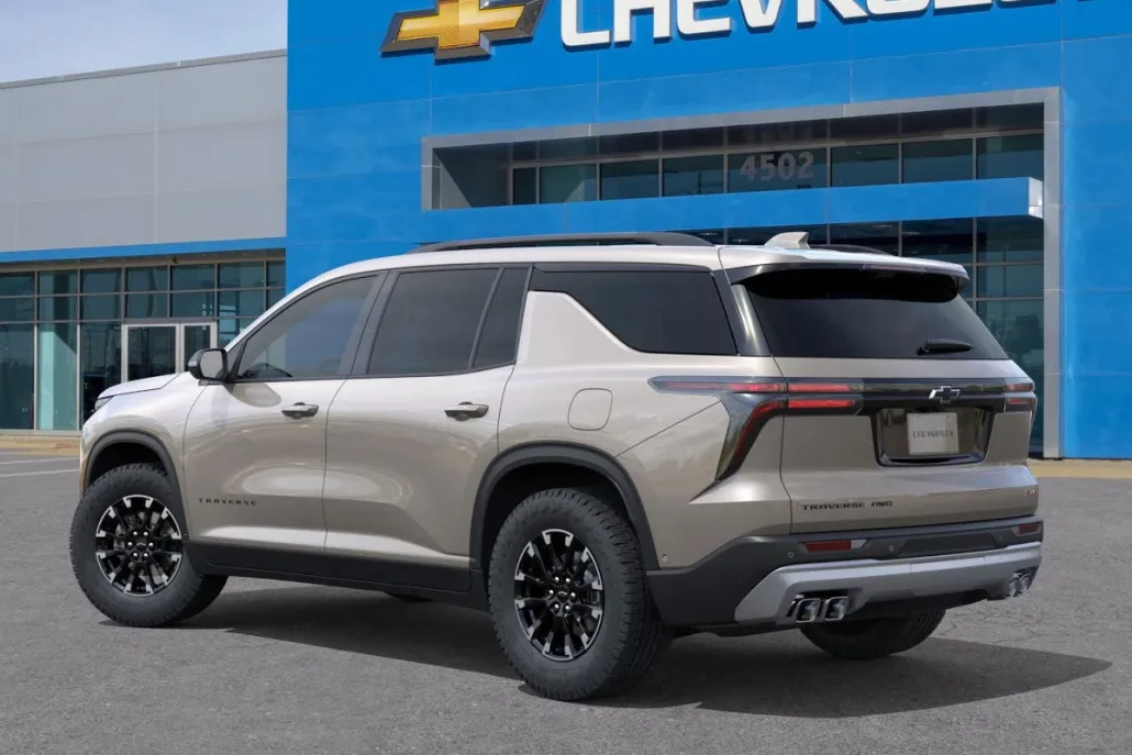 2026 Chevrolet Traverse Z71 photo 1