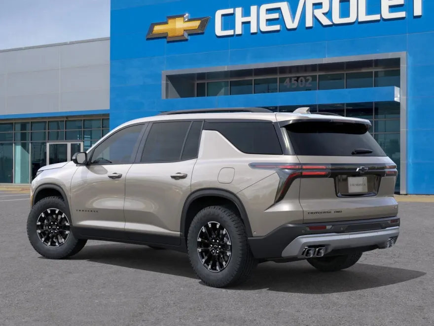 2026 Chevrolet Traverse Z71 photo 1