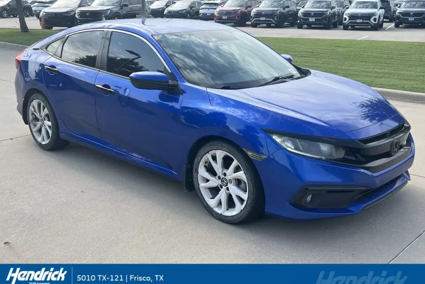 2019 Honda Civic Sport photo 1