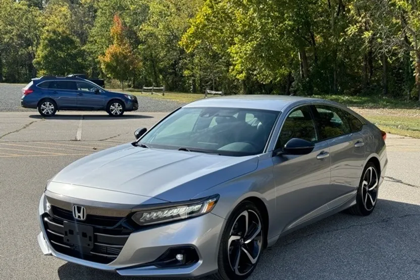 2022 Honda Accord Sport photo 1
