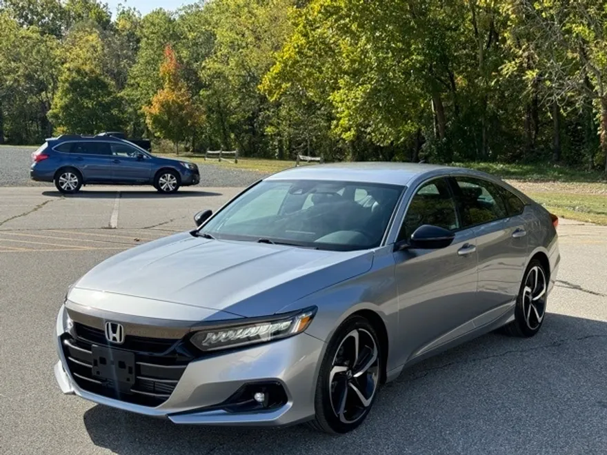 2022 Honda Accord Sport photo 1