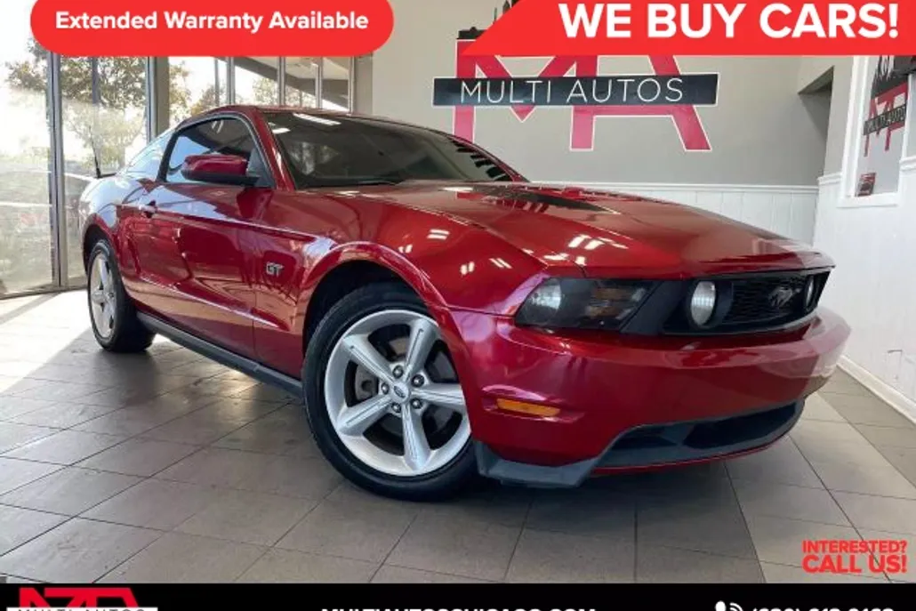 2010 Ford Mustang GT photo 1