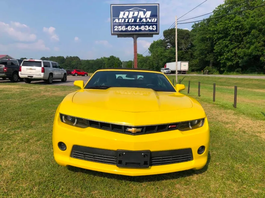 2015 Chevrolet Camaro 2LT photo 1