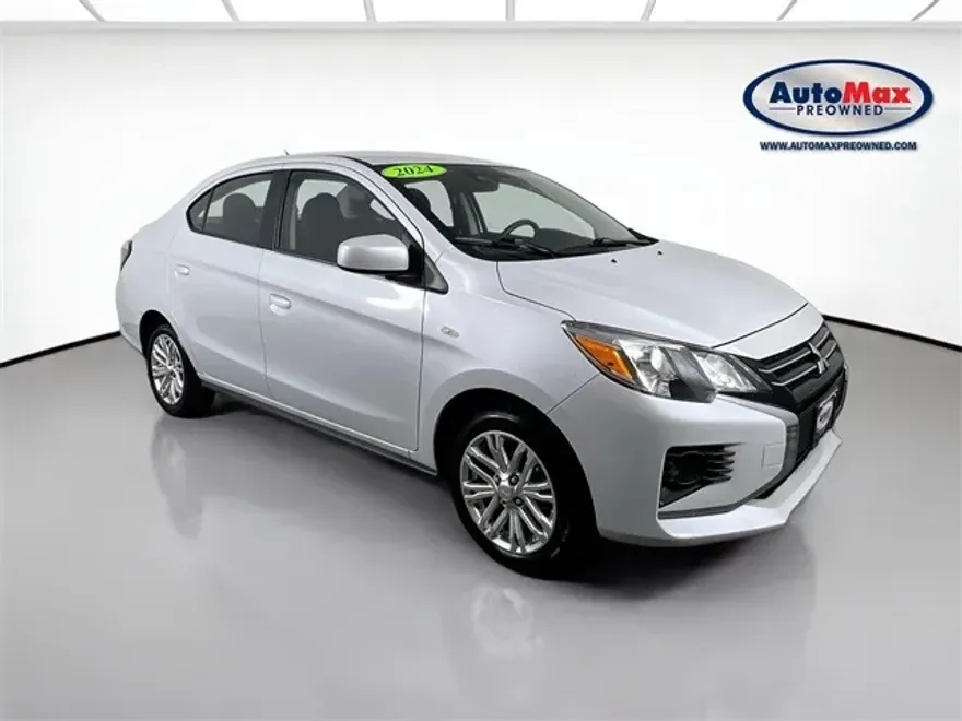 2024 Mitsubishi Mirage G4 ES photo 1